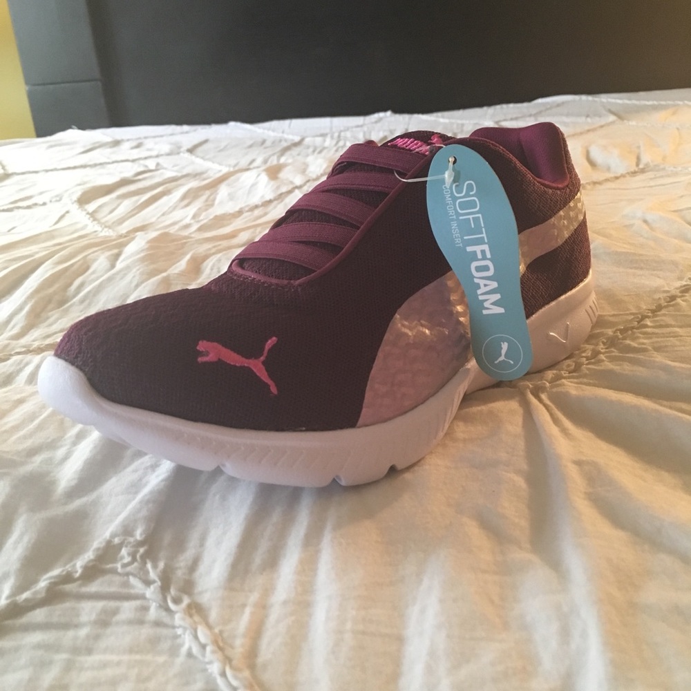 Puma Soft Foam Sneakers